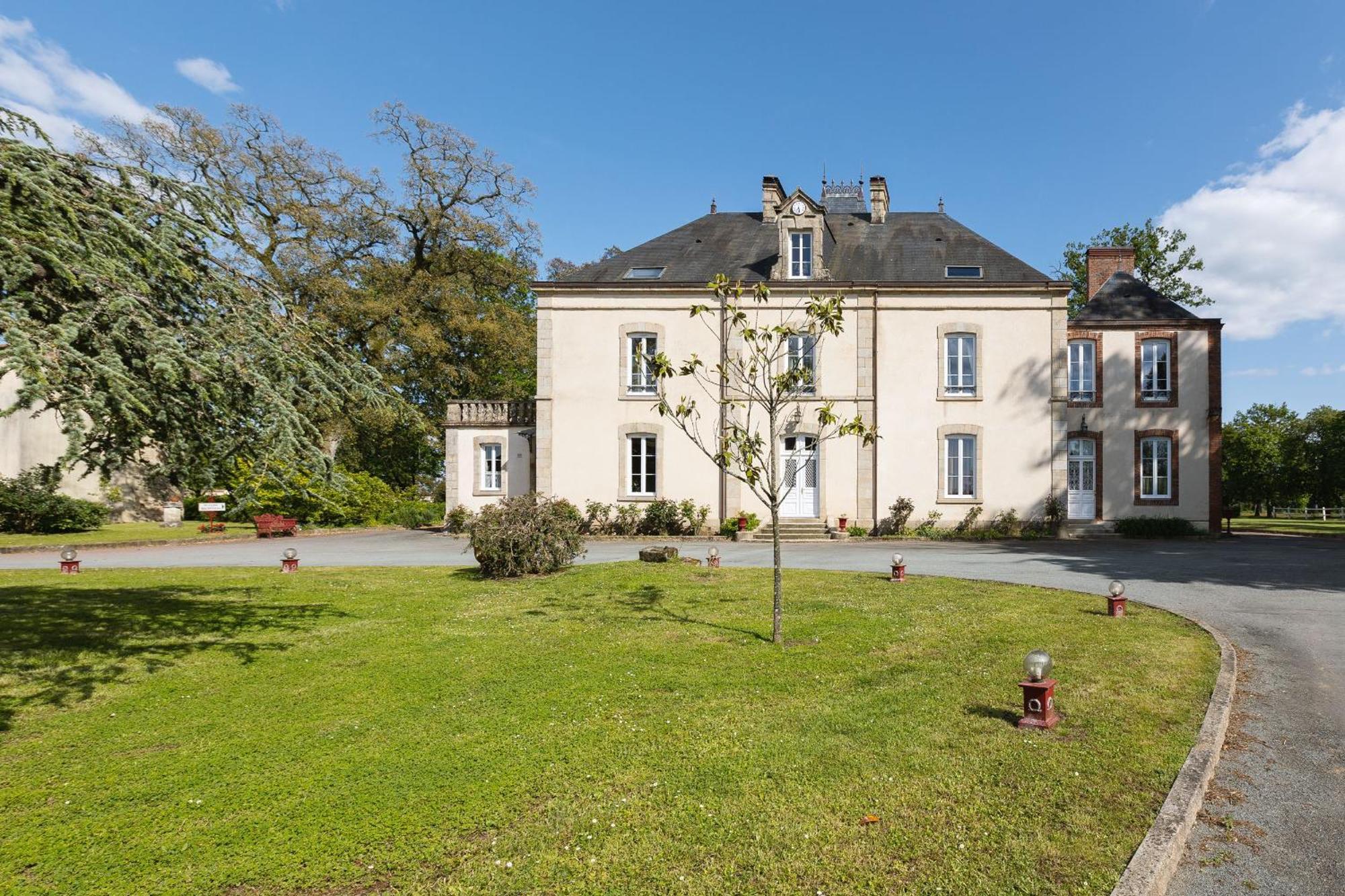 Chateau De La Richerie Beaurepaire  Экстерьер фото